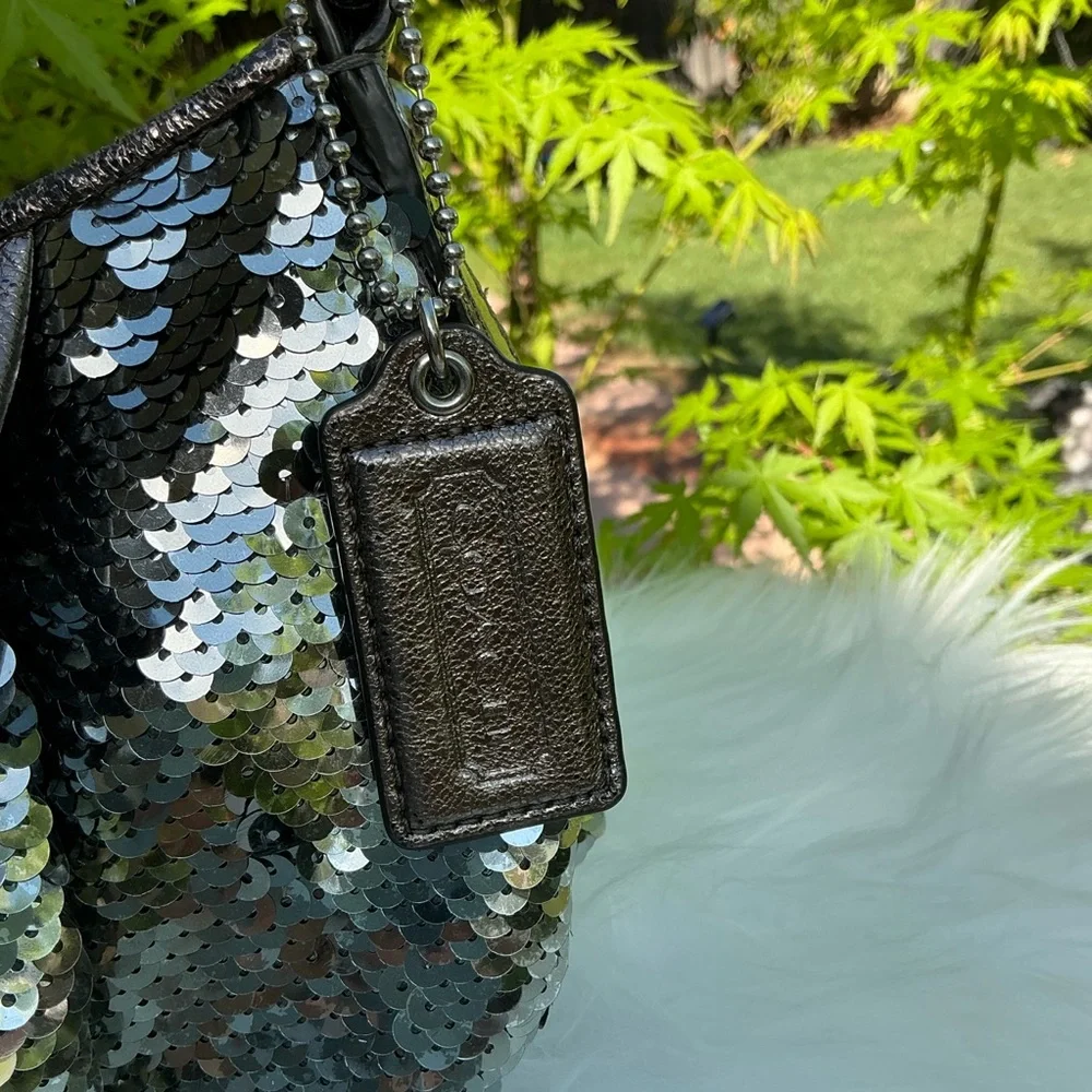 Coach Poppy Y2K Silver Sequin Groovy Shoulder Crossbody Hand Bag - Picture 10 of 16